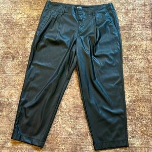 Women's High-Rise Faux Leather
Tapered Ankle Pants - A New
Day Black size 18